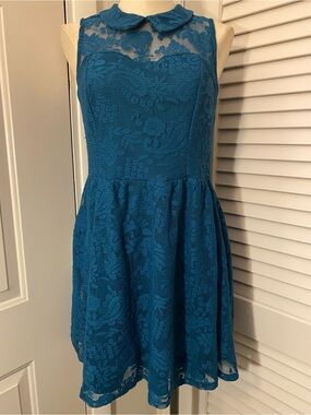 Xhilaration Teal Lace Sleeveless Fit & Flare Dress with Peter Pan Collar- Size L